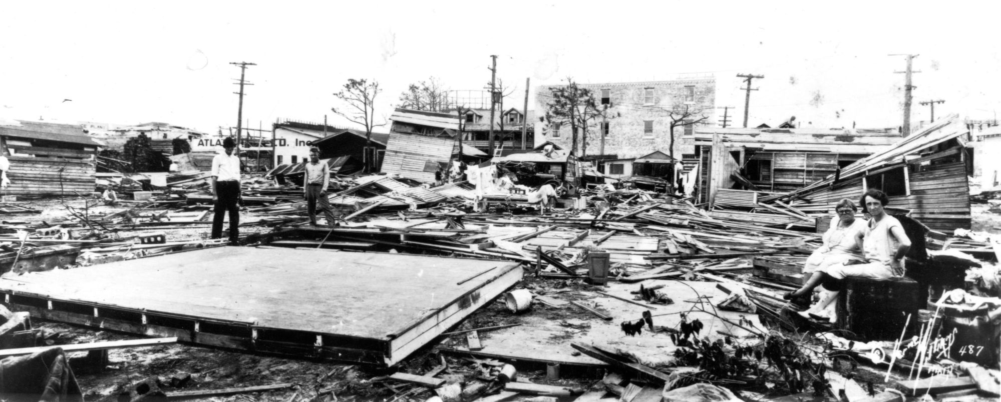 Historic 1926 hurricane damage in Miami showing how storms shaped Miami real estate, waterfront development, and building resilience.