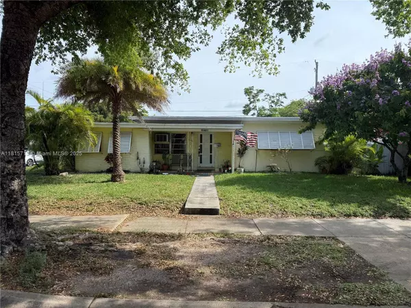 6491 SW 18th St, West Miami, FL 33155