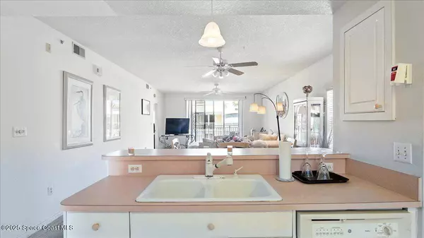 606 Shorewood DR #504, Cape Canaveral, FL 32920