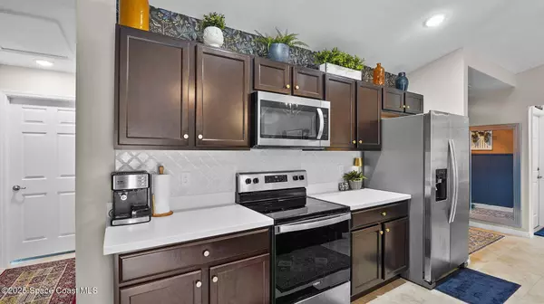 206 Wendover RD SW, Palm Bay, FL 32908