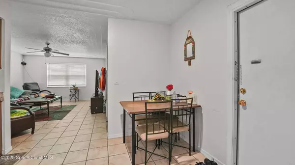 305 Cambridge AVE NE, Palm Bay, FL 32907