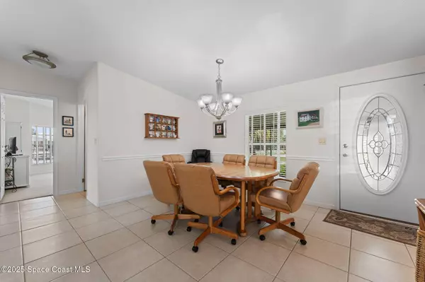 1266 Waterway DR, Barefoot Bay, FL 32976