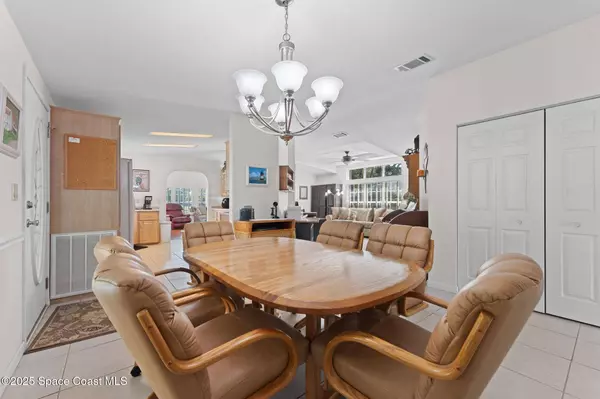 1266 Waterway DR, Barefoot Bay, FL 32976