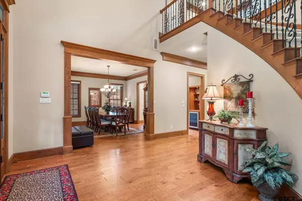 3814 Brighton Creek Cir, Tyler, TX 75707