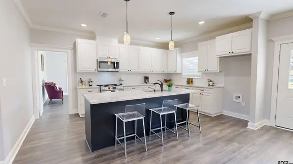 13009 Clydesdale Ct, Bullard, TX 75757