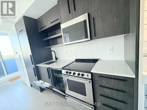 560 Rideau ST #701, Ottawa, ON K1N0G3