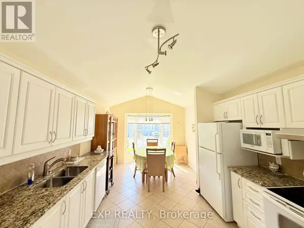 42 SETTLER'S RIDGE WAY, Ottawa, ON K2J4V2