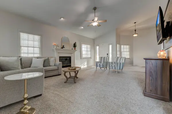 1005 Autumn Ridge Drive, Lexington, KY 40509