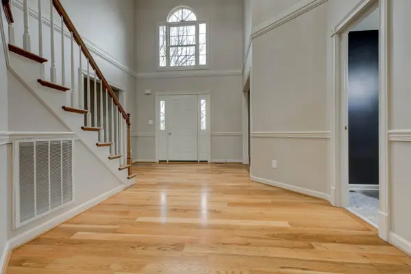 960 Rockbridge Road, Lexington, KY 40515