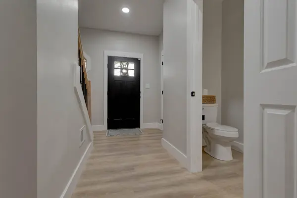 2856 Michelle Park, Lexington, KY 40511