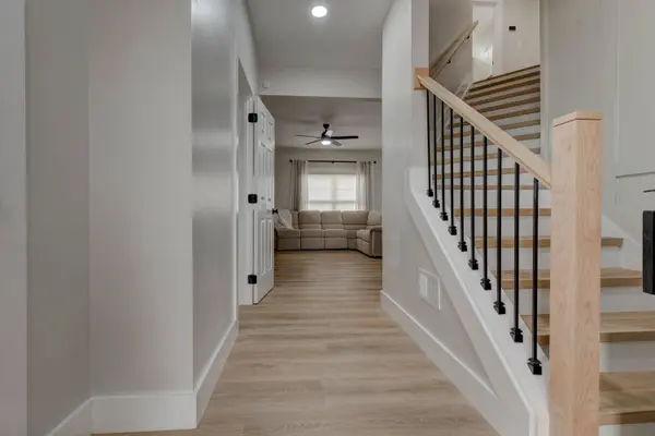 2856 Michelle Park, Lexington, KY 40511