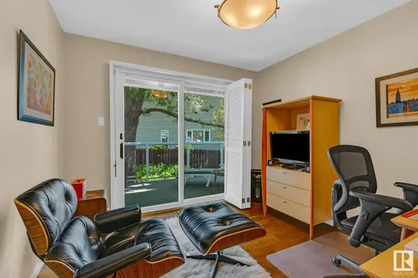 4916 112 ST NW, Edmonton, AB T6H 3H9