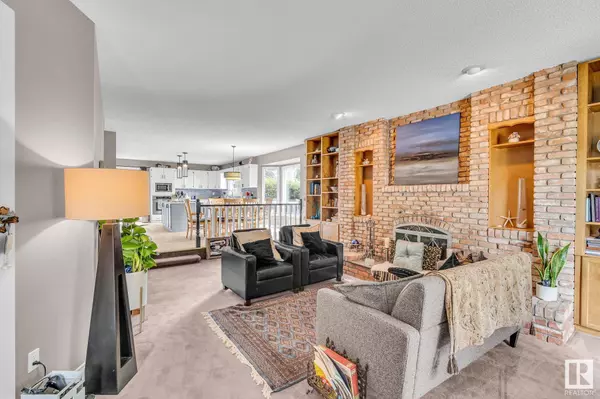 122 VILLAGE DO, Sherwood Park, AB T8A 4L6