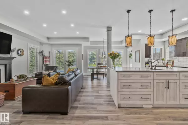3457 GOODRIDGE LINK LI NW, Edmonton, AB T5T 4G2