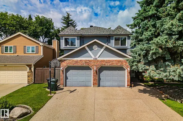 122 VILLAGE DO, Sherwood Park, AB T8A 4L6