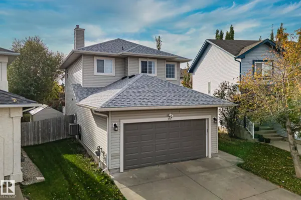 3711 161 AV NW, Edmonton, AB T5Y 3G2