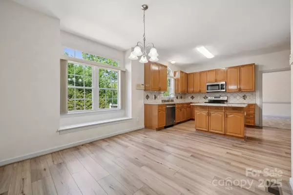 4161 Deerfield DR, Concord, NC 28027