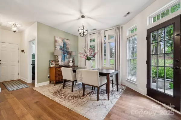 6232 Chavel LN, Charlotte, NC 28269