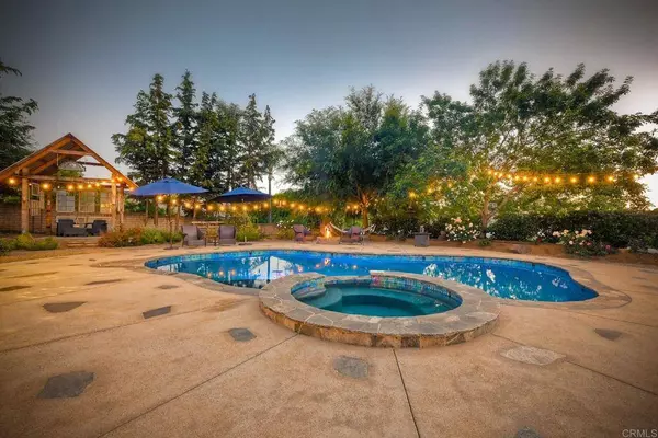 2507 Walinca WAY, Vista, CA 92084