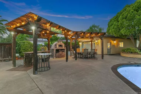 1508 Sequoia LN, Vista, CA 92081