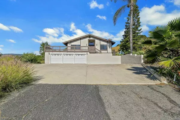 1515 Monte Vista DR, Vista, CA 92084