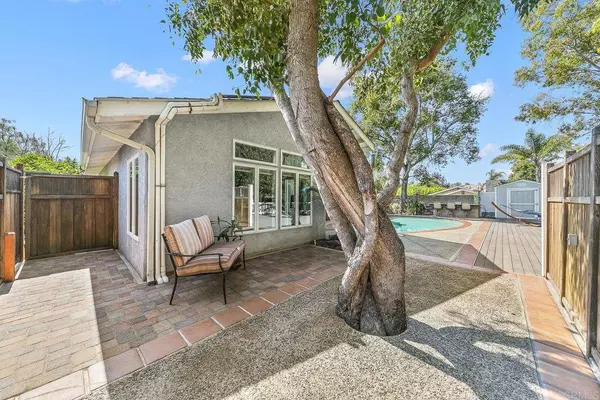 572 Collyn ST, Vista, CA 92083