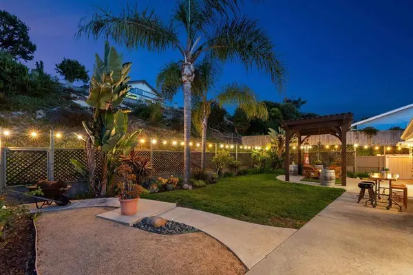 7640 Calle Madero, Carlsbad, CA 92009