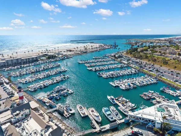 509 Sunset DR, Oceanside, CA 92058