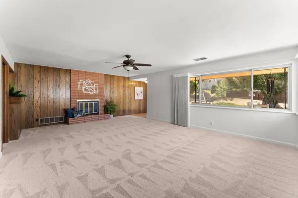 635 Pine Tree LN, Vista, CA 92081