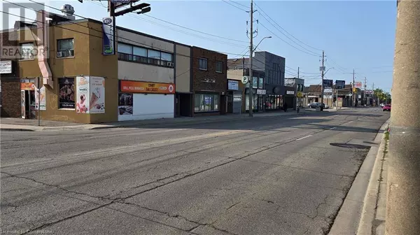 610 UPPER JAMES Street, Hamilton, ON L9C1C7