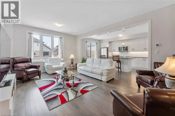 107 STARFIRE Crescent, Stoney Creek, ON L8E0K9