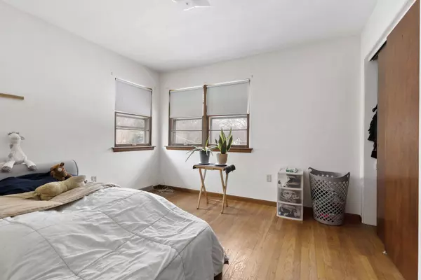 6477 Spring Brook RD, Rockford, IL 61114