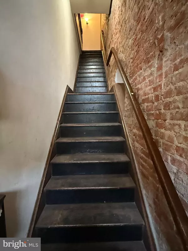 334 S BROAD ST, Trenton, NJ 08611