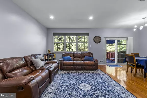 3 RIVER BIRCH CIR, Princeton, NJ 08540