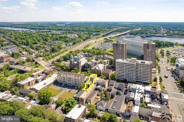 334 S BROAD ST, Trenton, NJ 08611