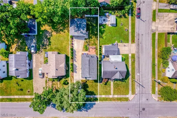 832 Roosevelt AVE, Cuyahoga Falls, OH 44221