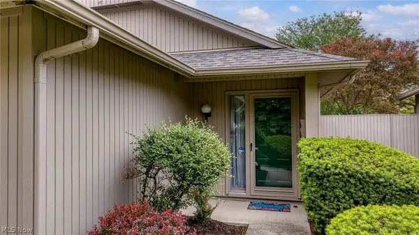 12747 Olympus WAY, Strongsville, OH 44149