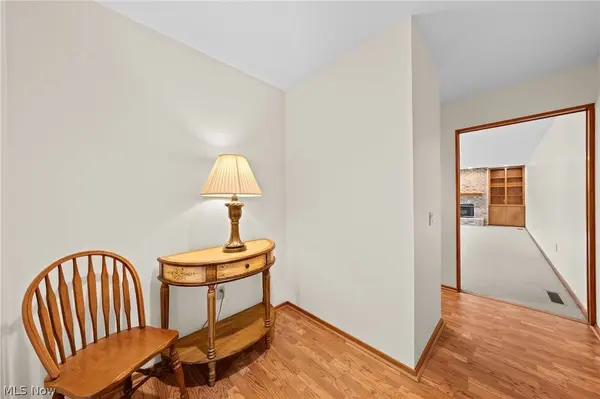 12747 Olympus WAY, Strongsville, OH 44149