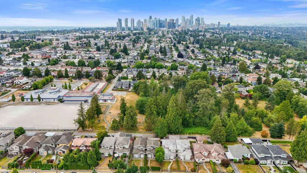 Kingsway‑Beresford Homes For Sale 