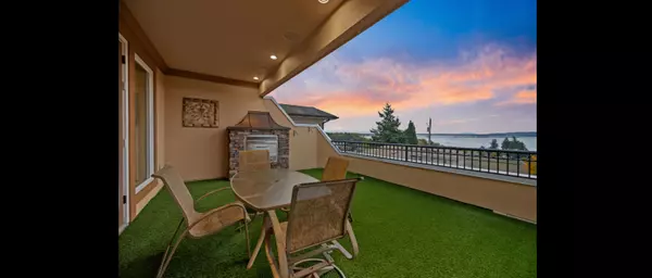 Luxury Ocean View Home for Sale in White Rock, 15781 Pacific Avenue