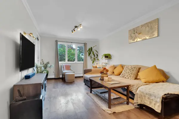 1122 King Albert Avenue #106, Coquitlam, BC V3J 1X7