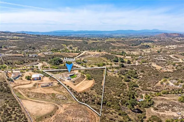 39554 Calle Escalona, Temecula, CA 92592