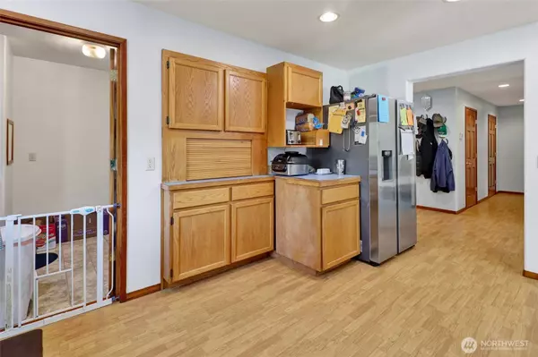 8120 Gordon RD, Concrete, WA 98237