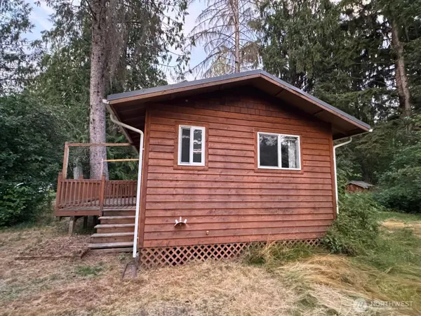 9962 Rustic LN, Sedro Woolley, WA 98284