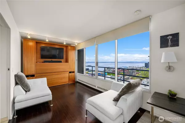 2125 1st AVE #802, Seattle, WA 98121