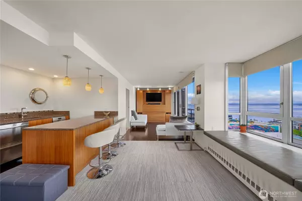 2125 1st AVE #802, Seattle, WA 98121