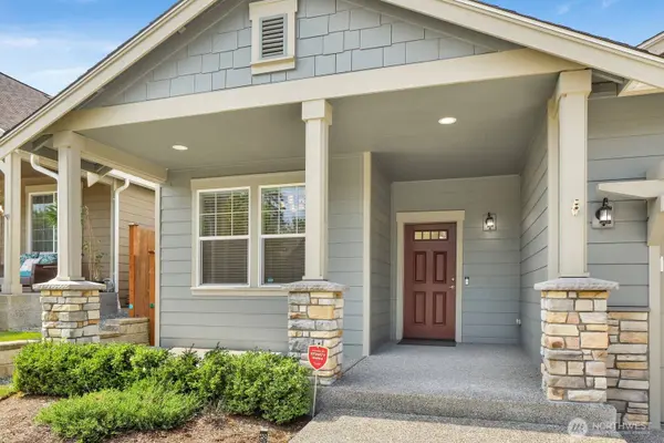 933 Alpine View DR, Mount Vernon, WA 98274