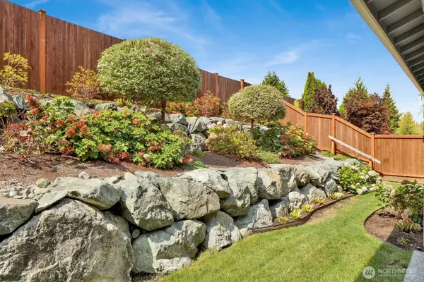 933 Alpine View DR, Mount Vernon, WA 98274