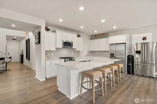 8109 285th PL NW, Stanwood, WA 98292