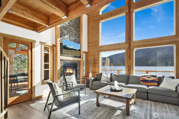 17357 N Shore DR, Leavenworth, WA 98826